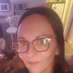 Sarah H — Massage & Holistic Therapist · She/Her